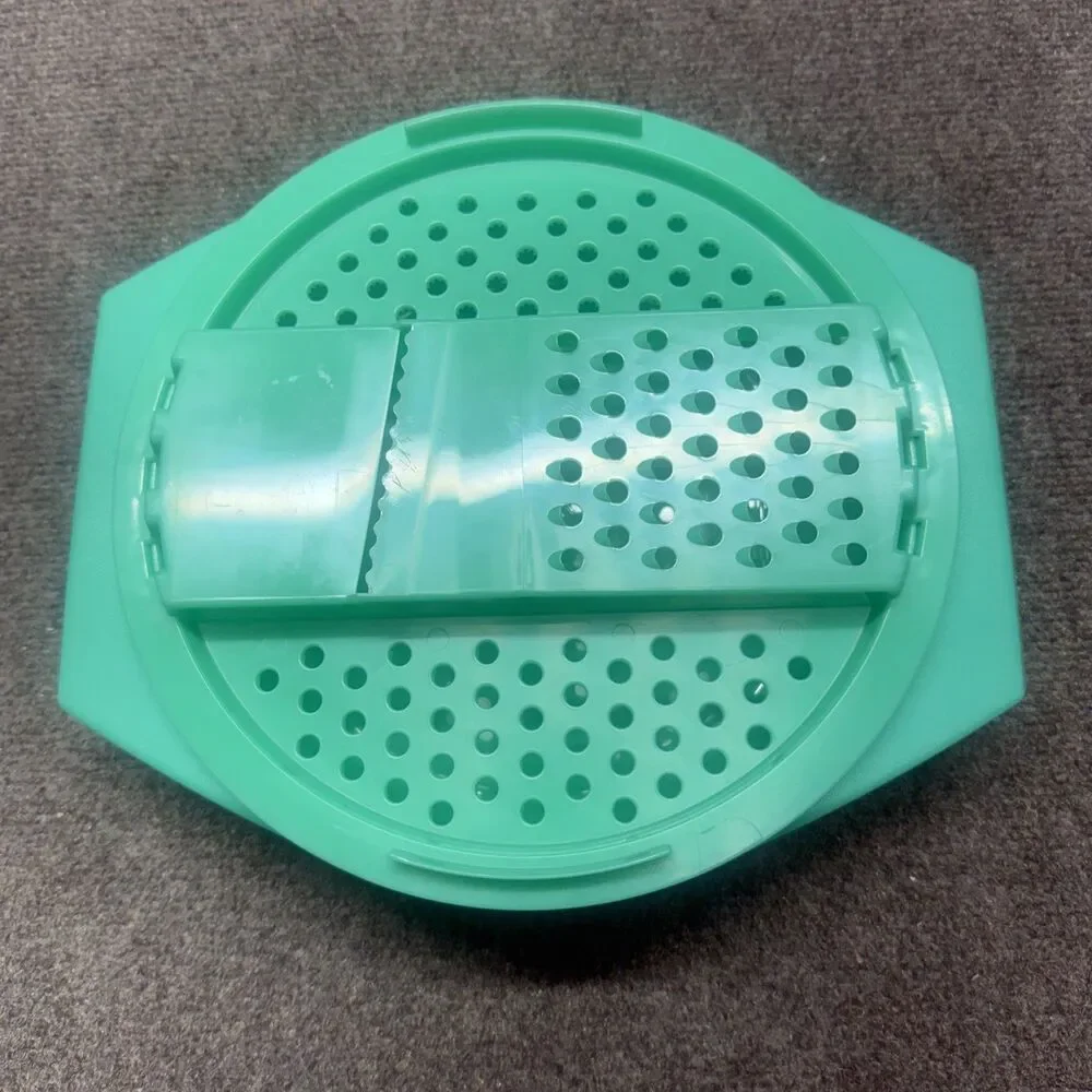 Vintage 2 Piece Tupperware Cheese Grater Shredder & Bowl Set 786-6